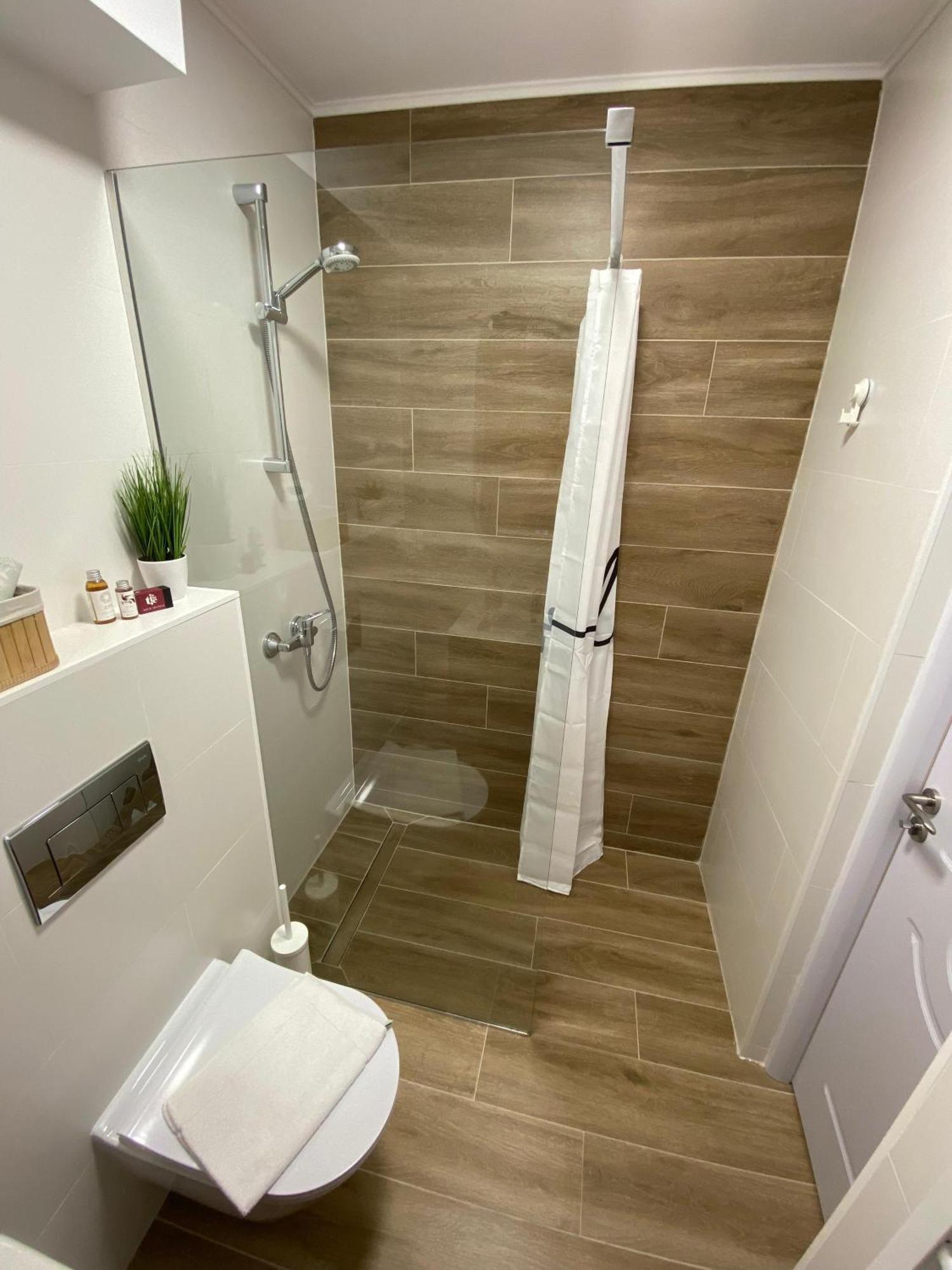 Central Luxury Apartment Яссы Экстерьер фото